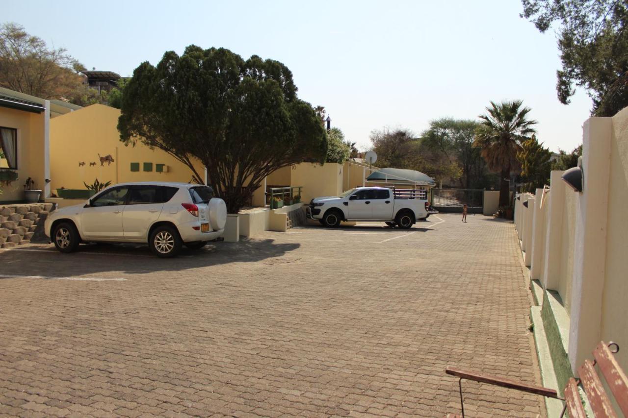 Onganga Hotel Pension Windhoek Exterior foto